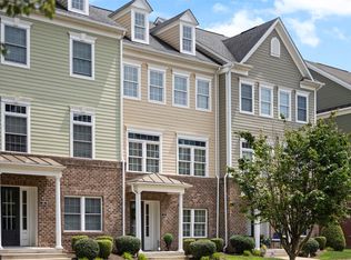 118 3rd St, Oakmont, PA 15139