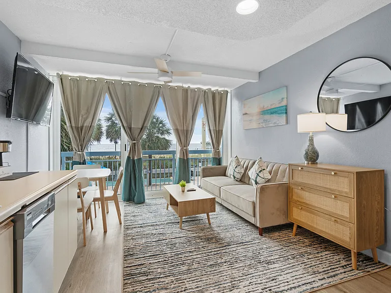 1304 N Ocean Blvd — Photo 39