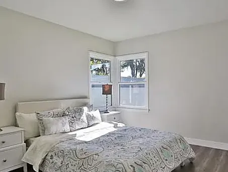 6731 Rubio Ave — Photo 10