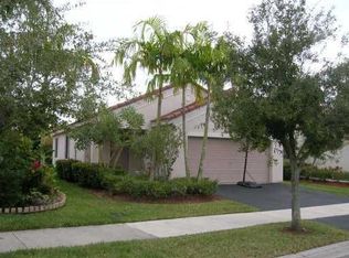 1301 Majesty Ter, Weston, FL 33327