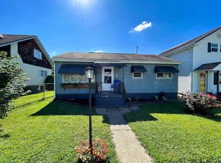441 3rd Ave, Worthington, KY 41183