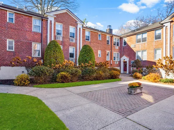 704 Palmer Court Unit 1B, Mamaroneck, NY 10543