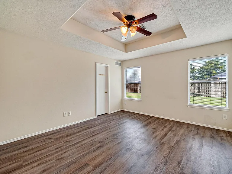 19119 Yaupon Ranch Dr — Photo 40