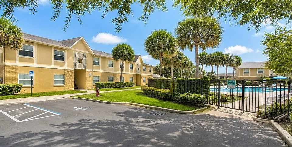 9919 Turf Ct #3