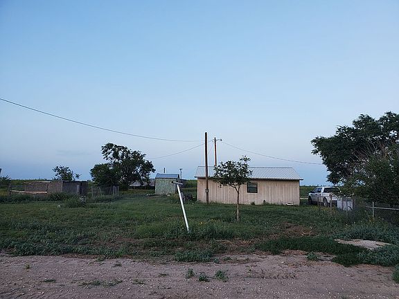 3rd image of 929 County Road 309