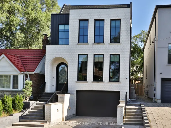 215 Ava Rd, Toronto, ON M6C 1W9