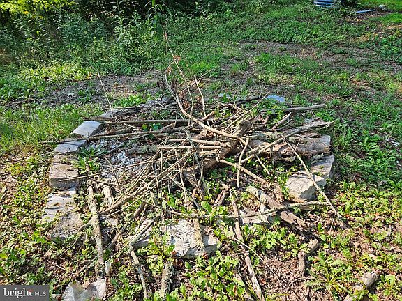 3rd image of 3460 Cherry Run Rd