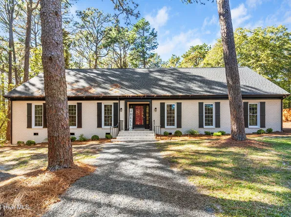 130 Cliff Road, Southern Pines, NC 28387