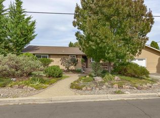 932 Ingrid St, Medford, OR 97501