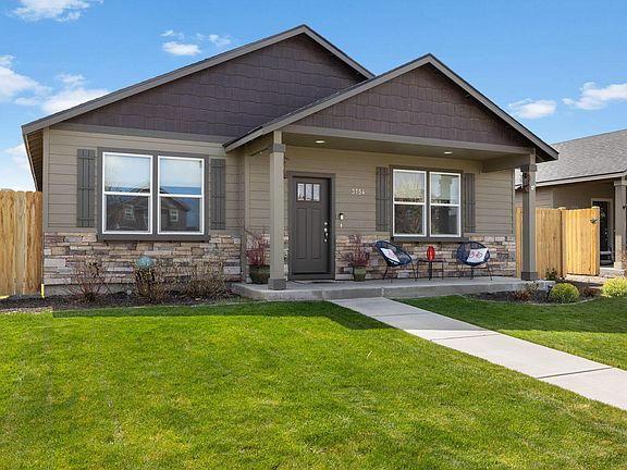 2nd image of 3754 SW Metolius Ave