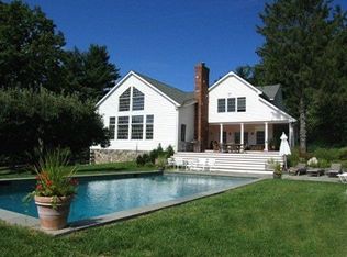 11 Wallace Rd, North Salem, NY 10560