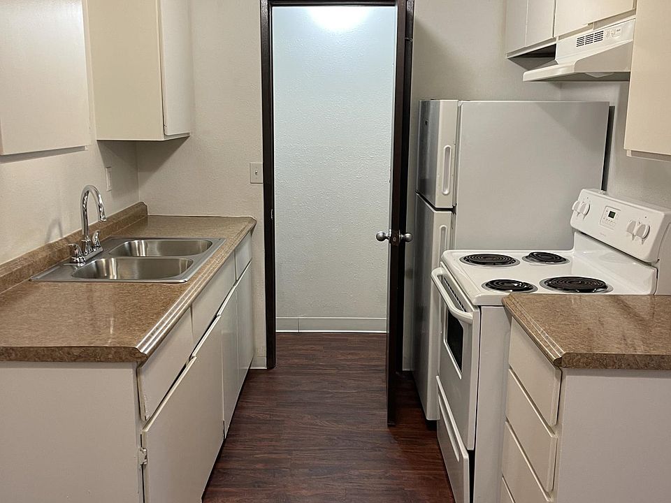 1st image of 14417 69th Avenue Ct SW #1F