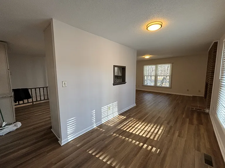 6229 Guess Rd — Photo 9