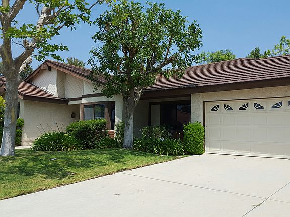 Front Driveway 3 car garage & parking