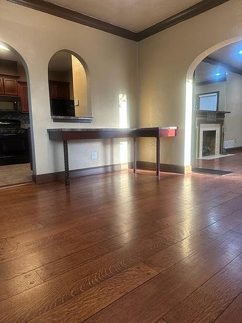 1st image of 1016 Sheridan St