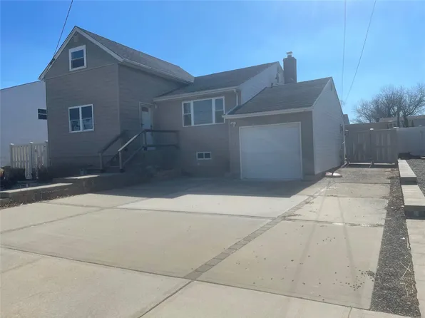 1112 Jackson Place, Baldwin, NY 11510