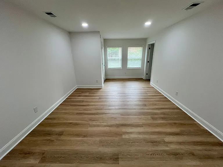 3840 Overbrook Dr #12 — Photo 5