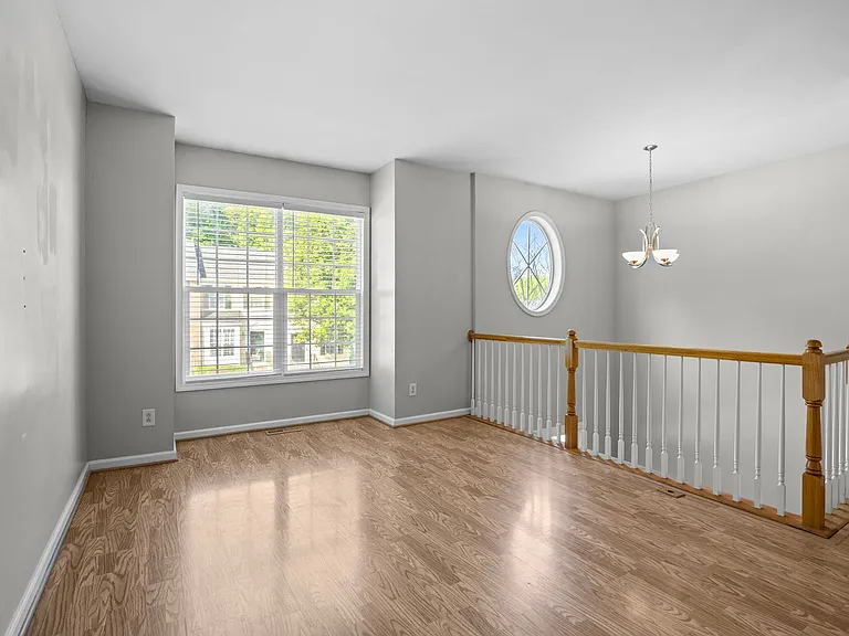4718 Longhill Ln — Photo 13