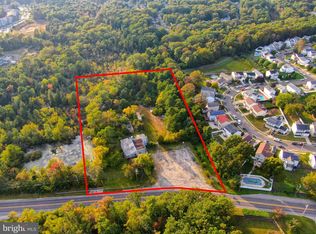 411 Cooper Folly Rd, Atco, NJ 08004