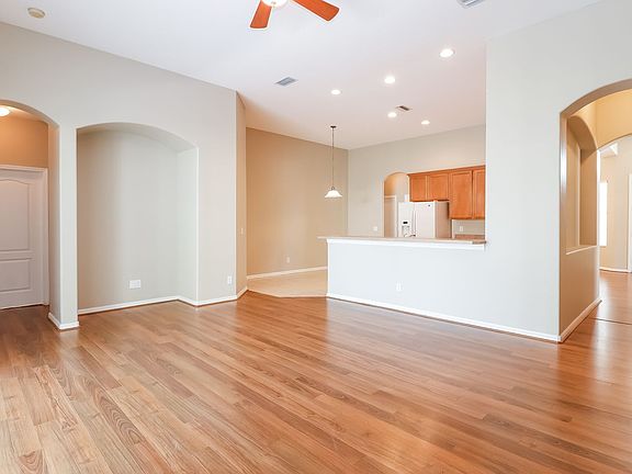 3rd image of 10904 Australian Pine Dr