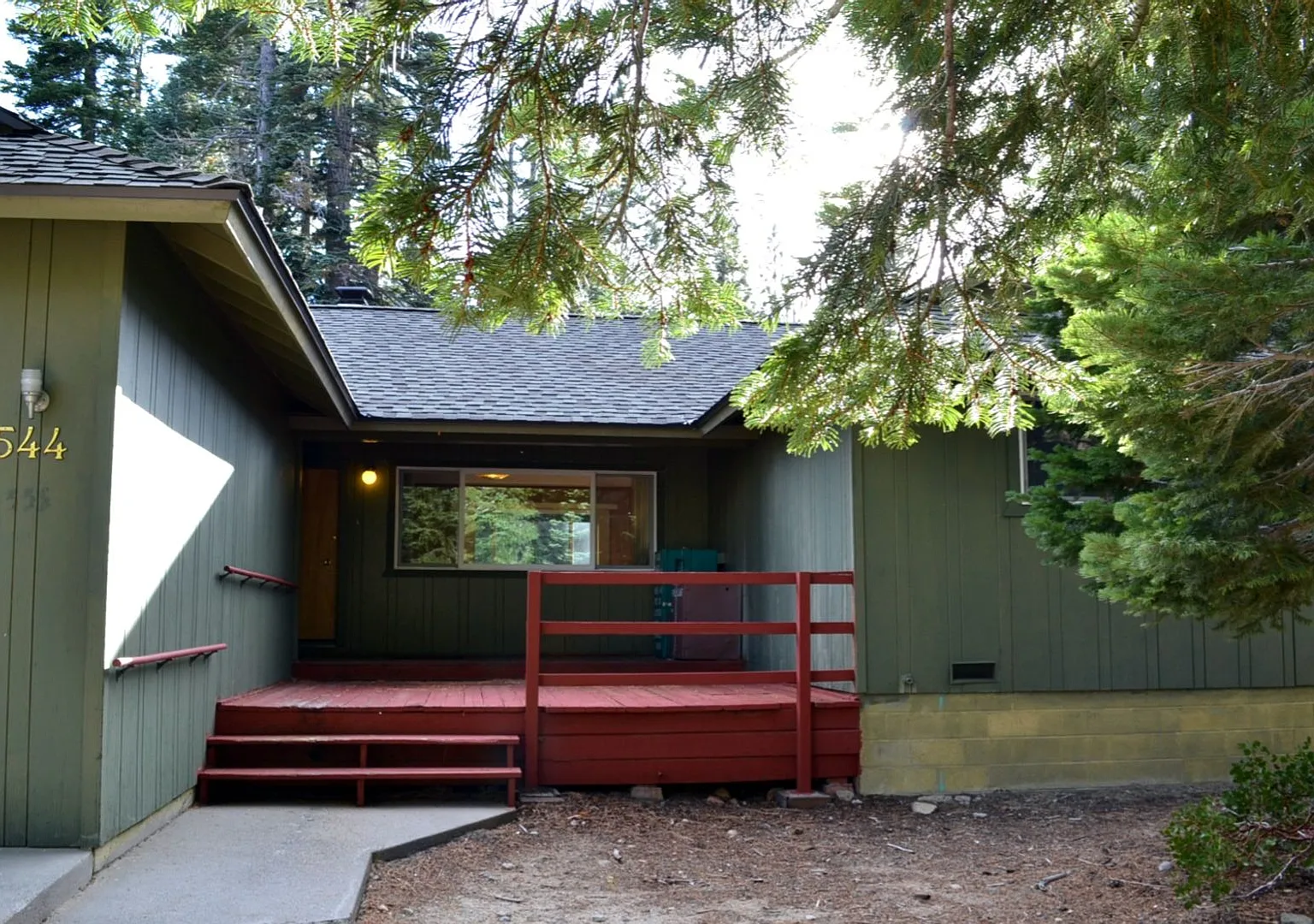 Quiet 3Bd home avail. for a 3-6 month seasonal lease Seasonal Lease! — Photo 1