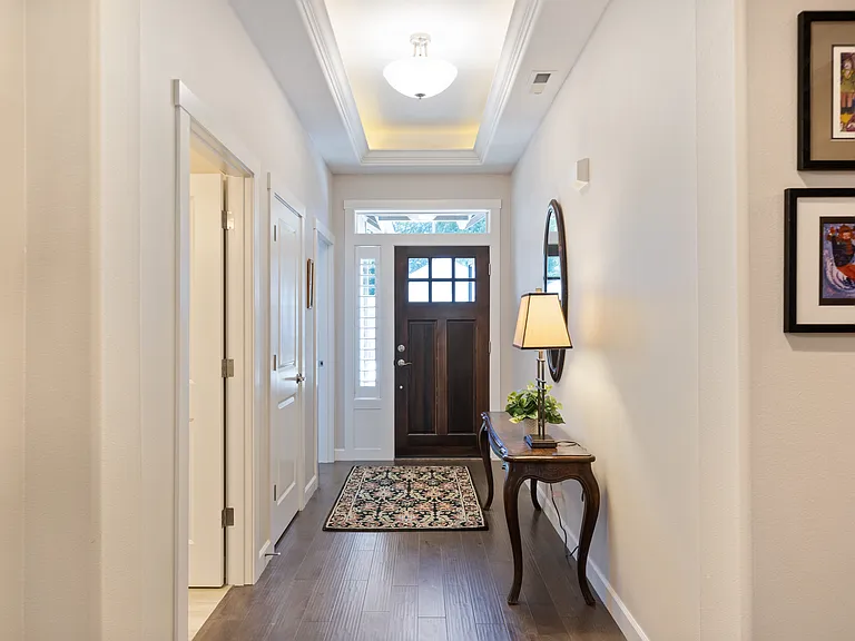 17322 NE 19th Dr — Photo 4
