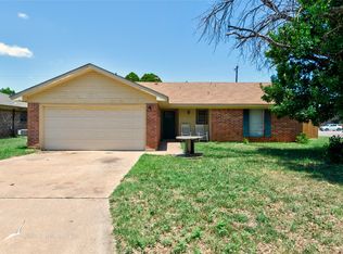 5402 Castle Rd, Abilene, TX 79606