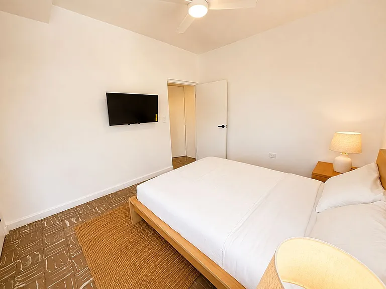 355 Calle Del Parque #2D — Photo 6
