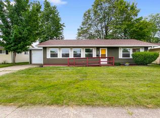 3226 Rexford Dr, South Bend, IN 46615