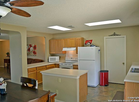 5th image of 102 Vista Verde