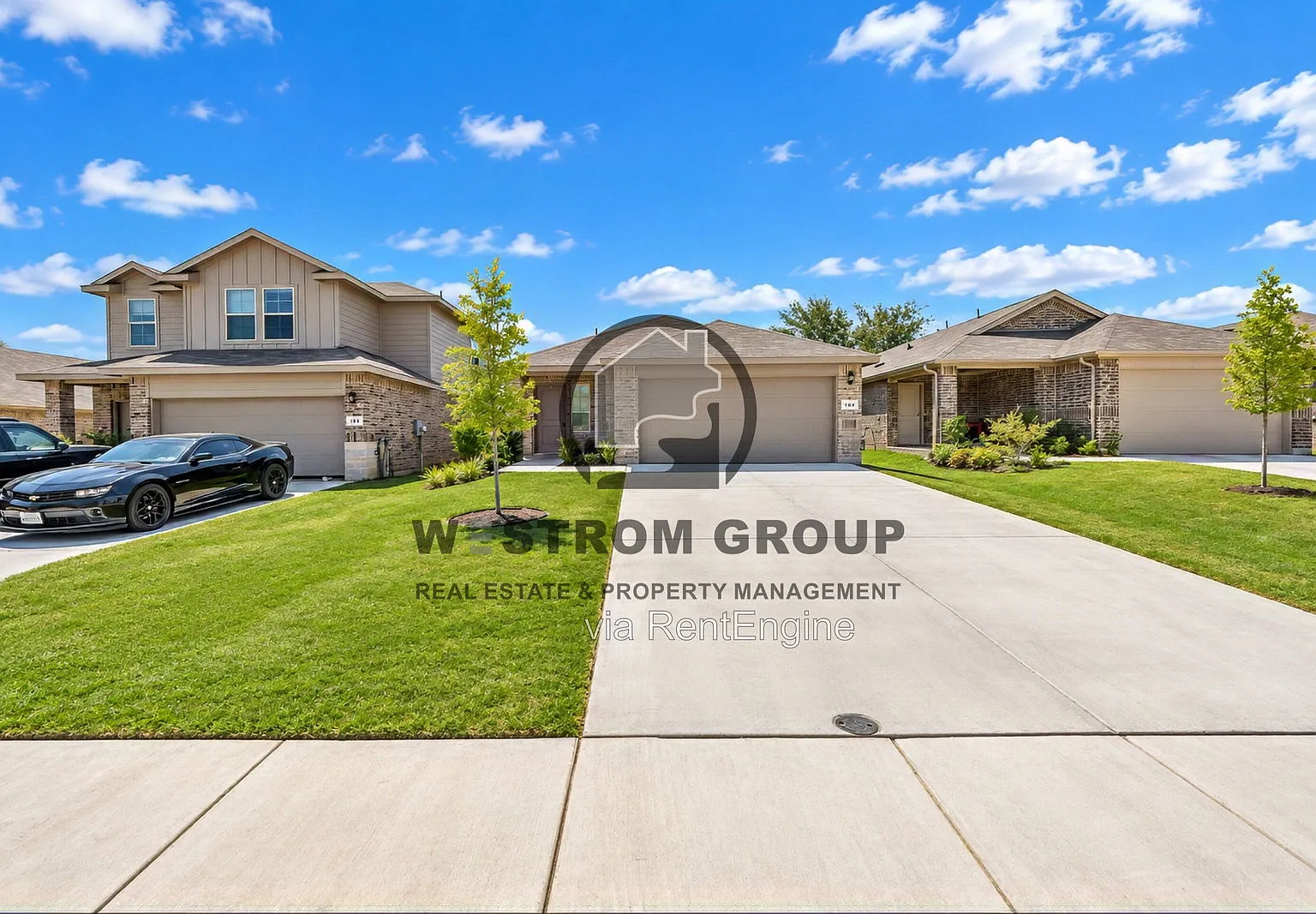 3 bed, 2.0 bath, 1440 sqft, $1,995 — Photo 1