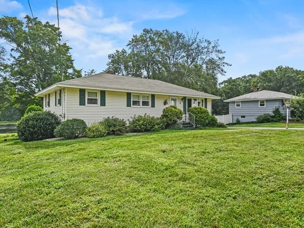6 Shore Dr, North Grafton, MA 01536