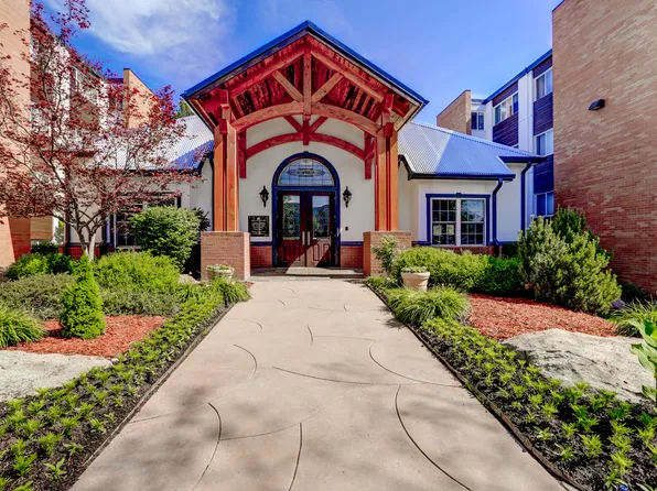 Sterling Boulder Apartments - Student Living