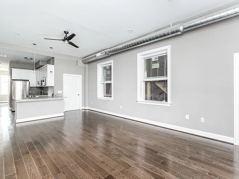 411 N Charles St #2B — Photo 3
