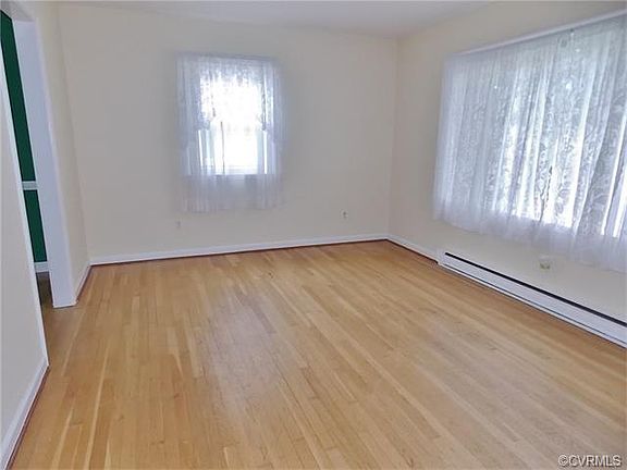 3rd image of 3507 Wilmington Ave