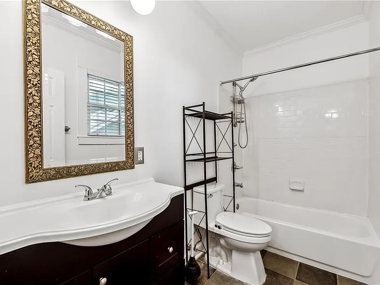 976 Hall Pl NW — Photo 31