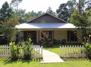 9051 Hammock Rd, Elberta, AL 36530