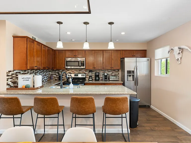1231 E Diana Ave — Photo 13