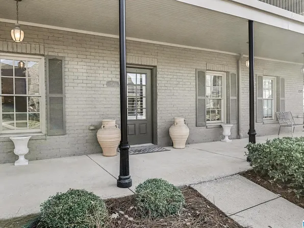 2369 Village Center St, Birmingham, AL 35226