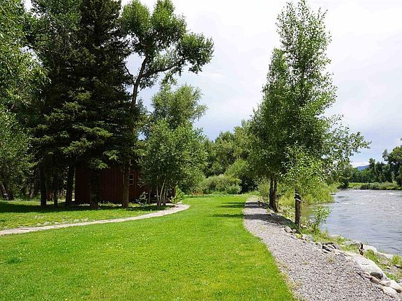 3rd image of 1690 River Island Drive