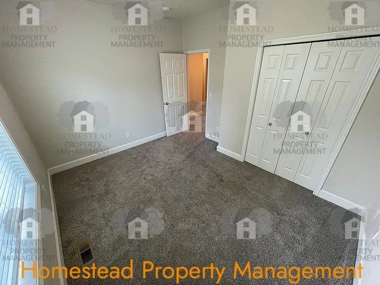 2772 Bastille Ave SE — Photo 17
