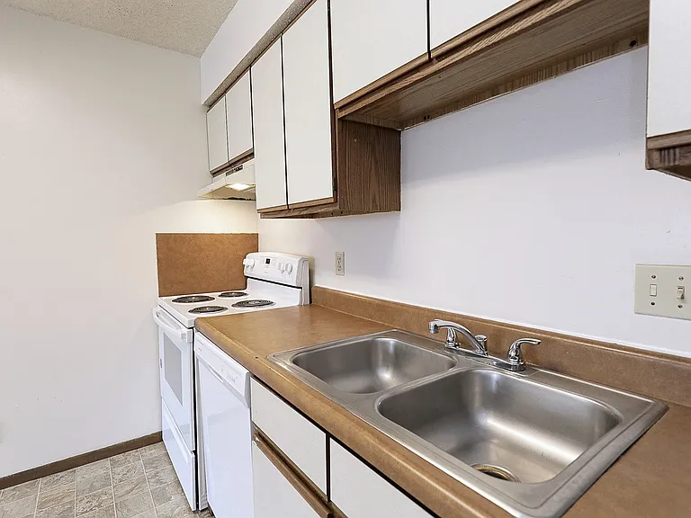 535 North 23rd St — Photo 51