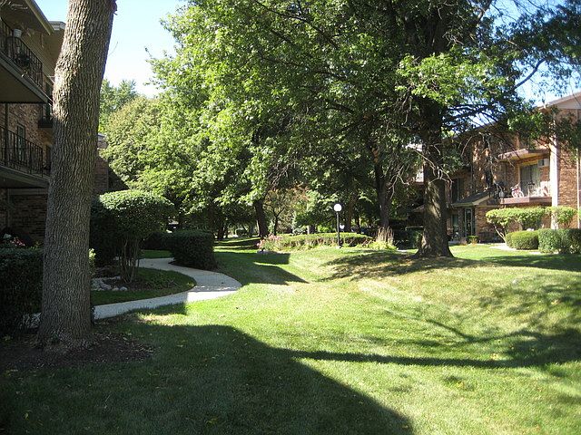 2nd image of 5328 Waterbury Ct #2301