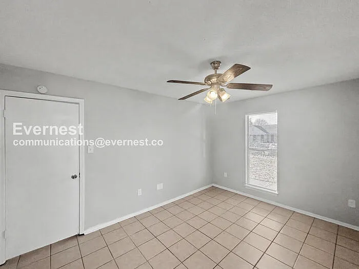 6270 Jamestown Dr — Photo 11