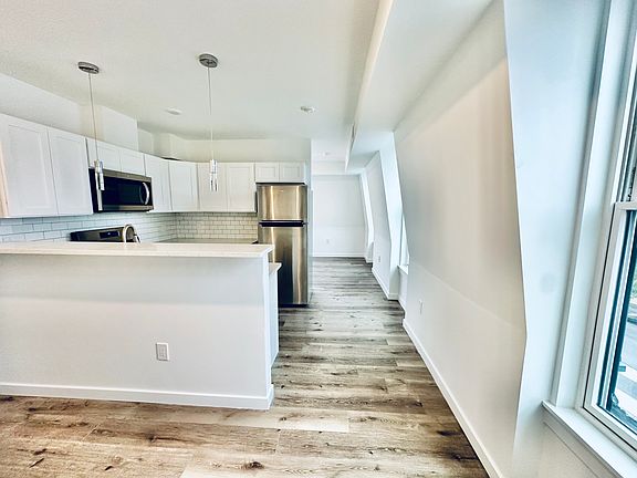 2nd image of 242 E Girard Ave #7