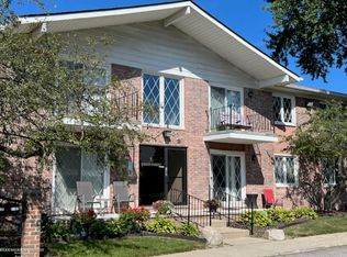 54621 Shelby Rd, Shelby Township, MI 48316