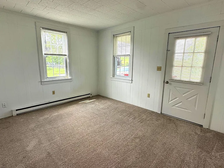 58 Galenson Ln #1 — Photo 6