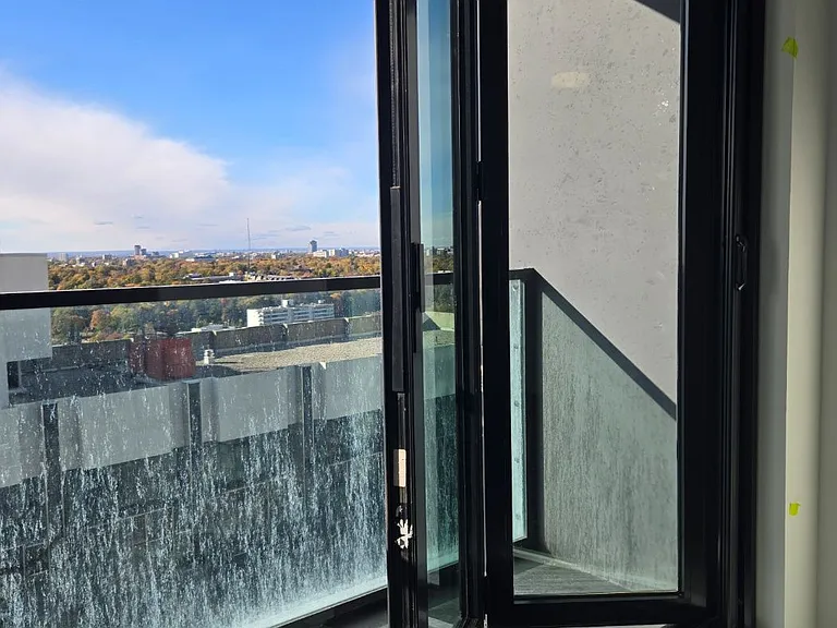 20 Soudan Ave #2308 — Photo 7
