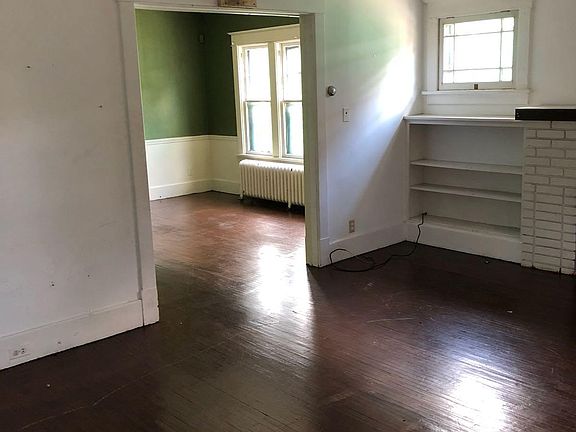 2nd image of 209 Lisbon Ave