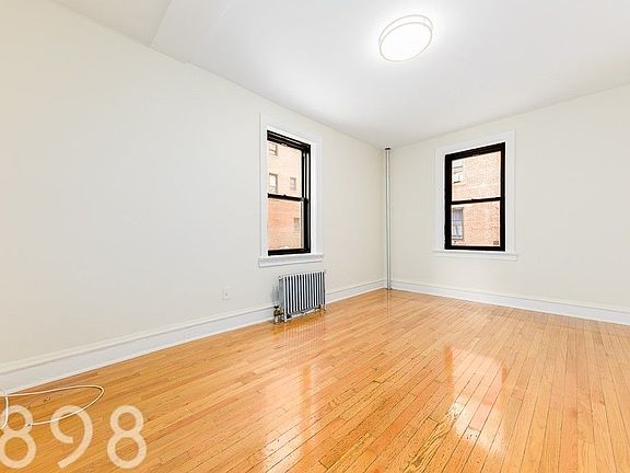 3rd image of 4707 39th St APT 3D